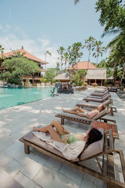 Puri Santrian a Beach Resort & Spa 14