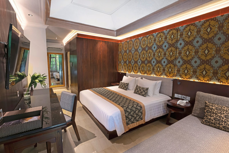 Puri Santrian a Beach Resort & Spa 10