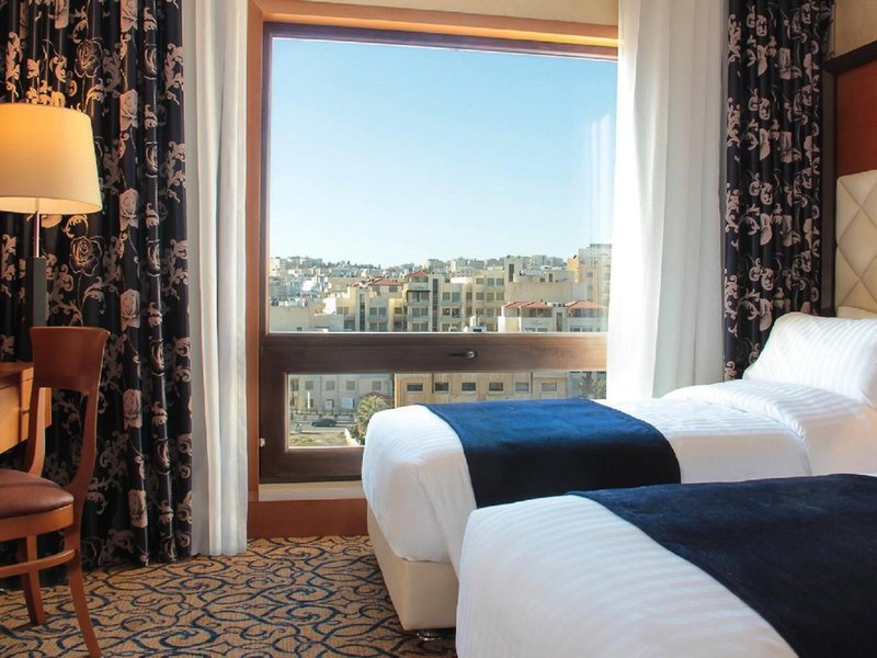 Thousand Nights Hotel 9