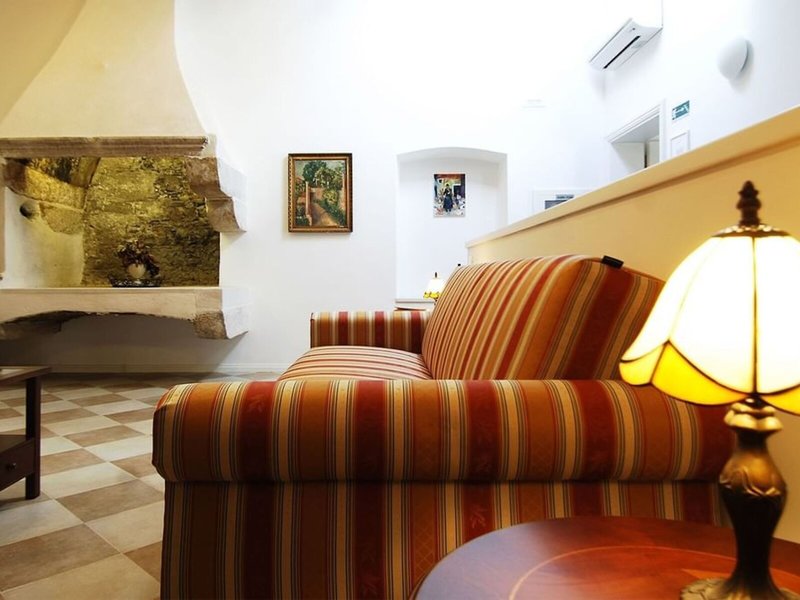 Sunce Palace Apartments 12