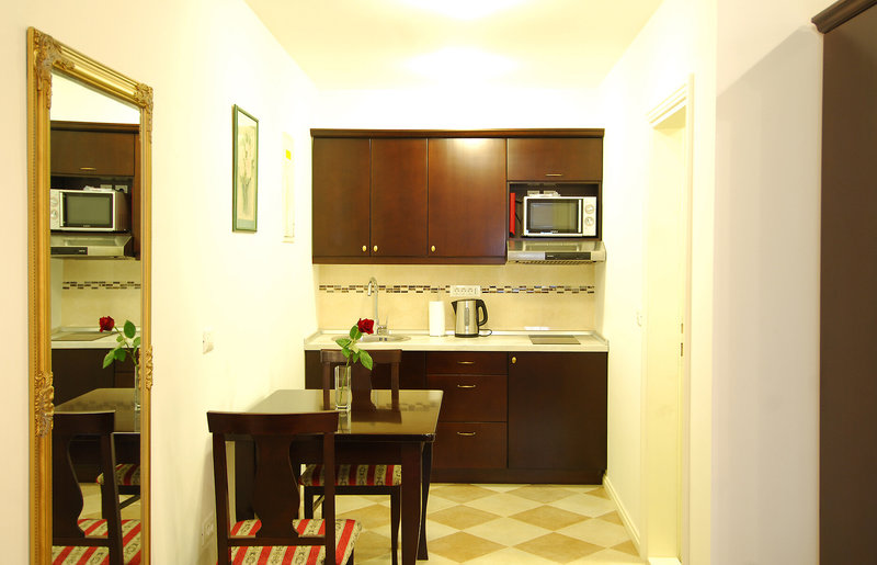 Sunce Palace Apartments 9
