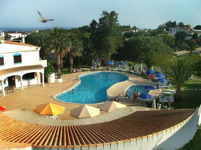Hotel Turiquintas 9