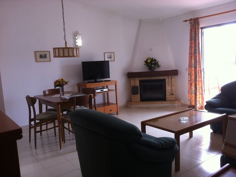 Hotel Turiquintas 11