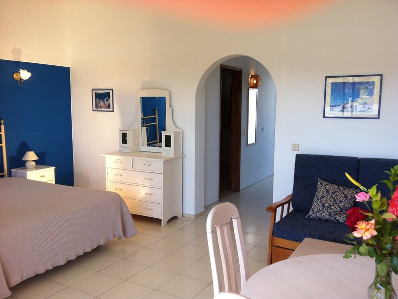 Hotel Turiquintas 33