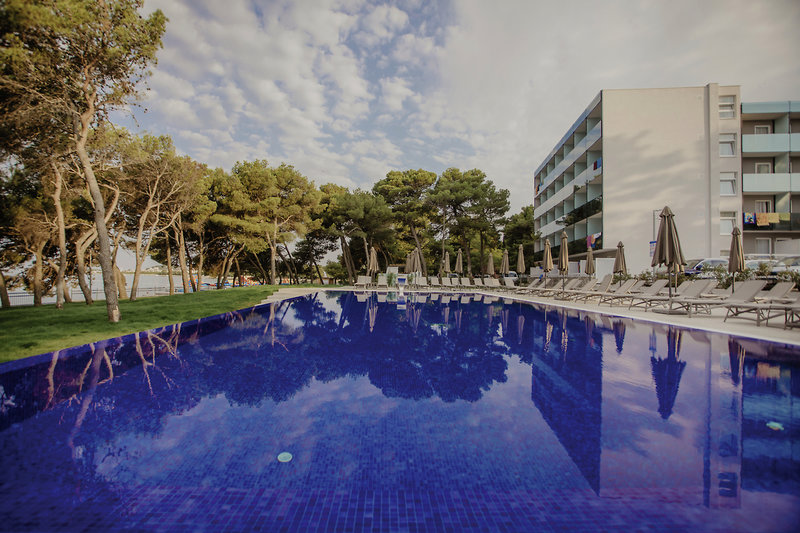 Villa Arausana & Antonina 2