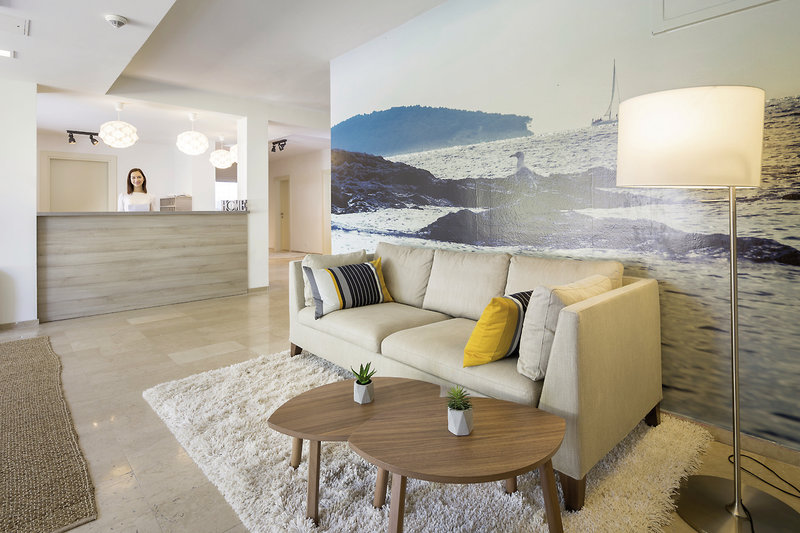 Villa Arausana & Antonina 17