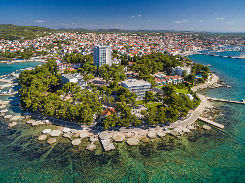 Villa Arausana & Antonina 1