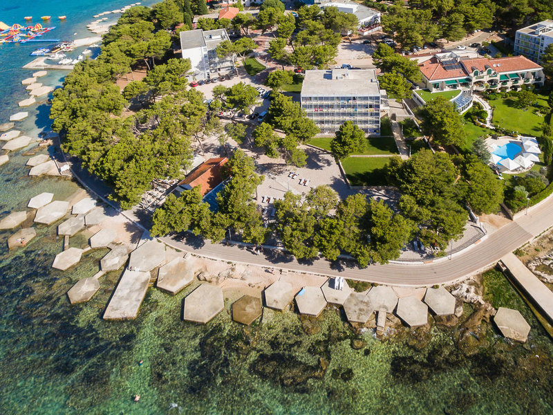 Villa Arausana & Antonina 6