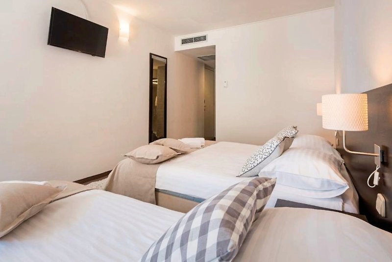 Villa Arausana & Antonina 9