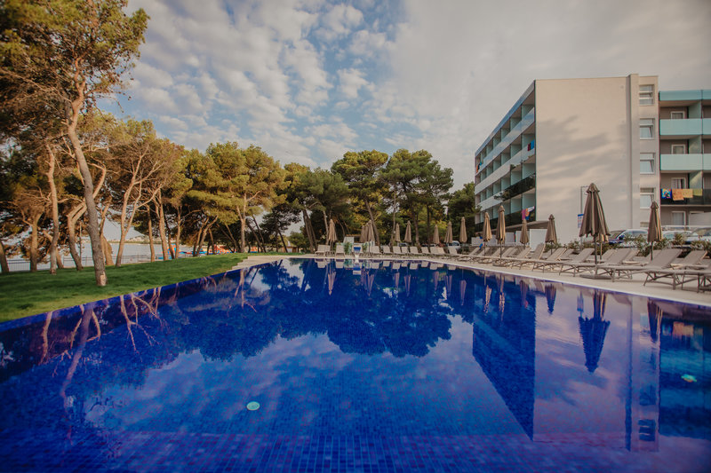 Villa Arausana & Antonina 3