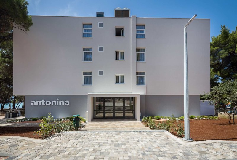 Ville Arausana & Antonina 11