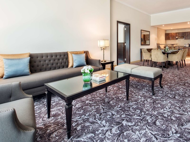 Golden Tulip Doha 11