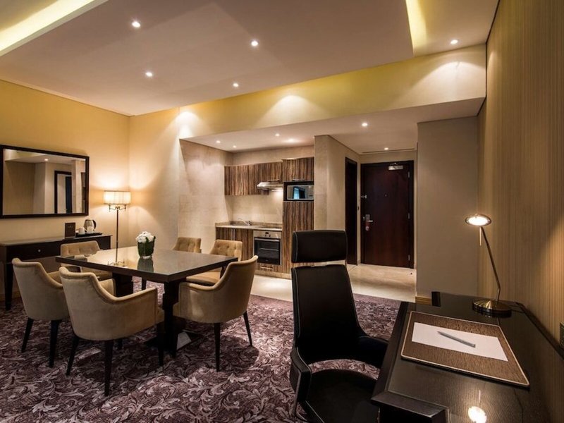 Golden Tulip Doha 16