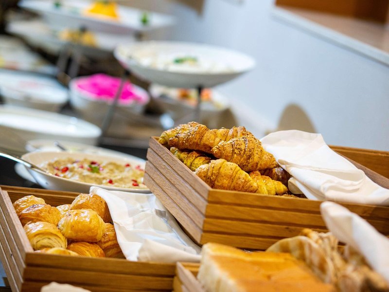 Golden Tulip Doha 18