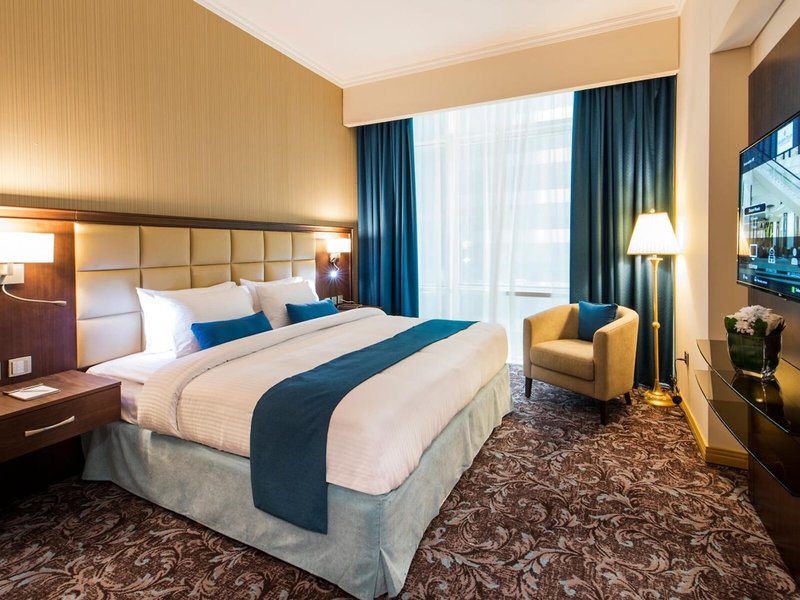 Golden Tulip Doha 30