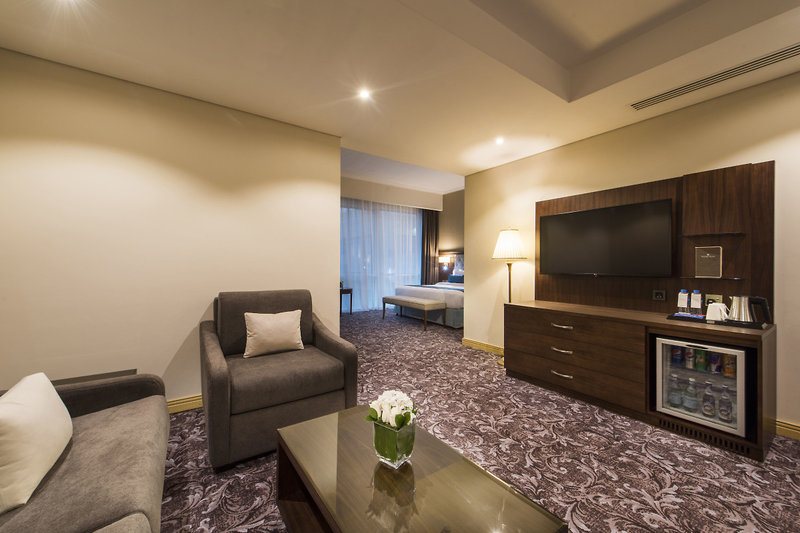 Golden Tulip Doha 11
