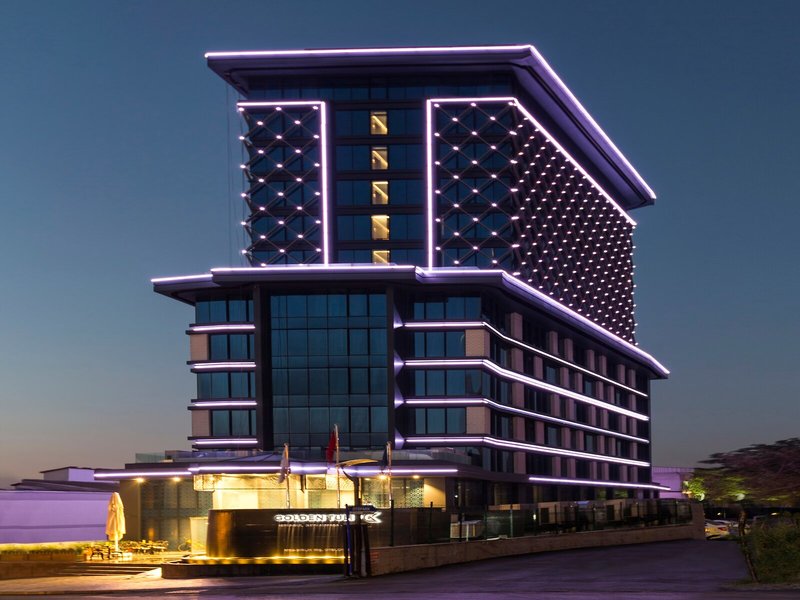 Golden Tulip Bayrampasa Istanbul