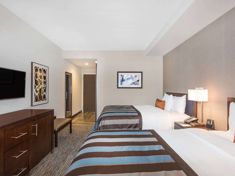 Wingate by Wyndham Miami Airport 15