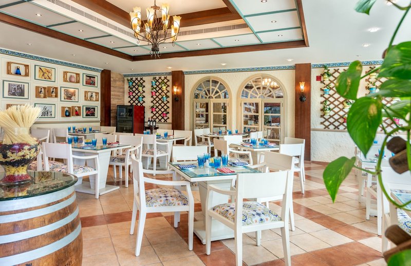 Al Raha Beach Hotel 4