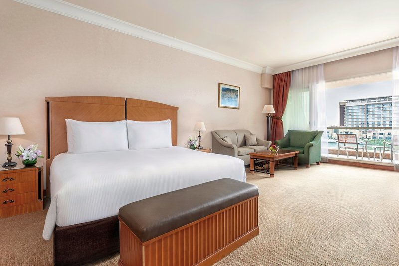 Al Raha Beach Hotel 3