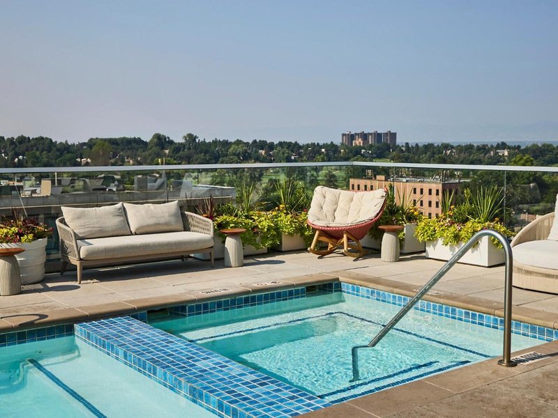 Halcyon Hotel Cherry Creek 10