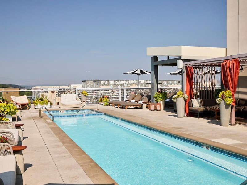 Halcyon Hotel Cherry Creek 11