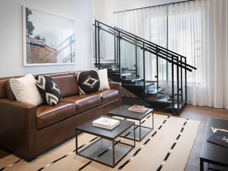 Halcyon Hotel Cherry Creek 18