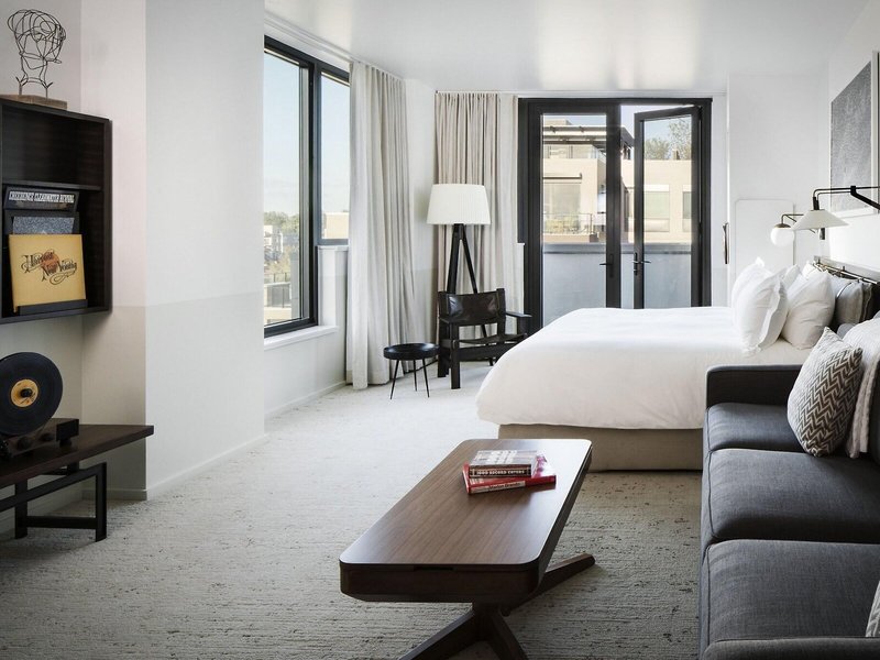 Halcyon Hotel Cherry Creek 30