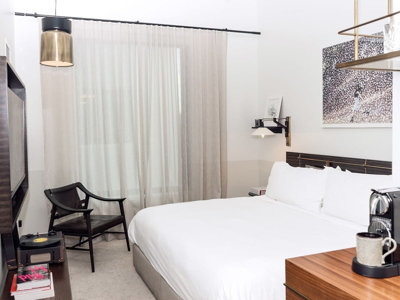 Halcyon Hotel Cherry Creek 31