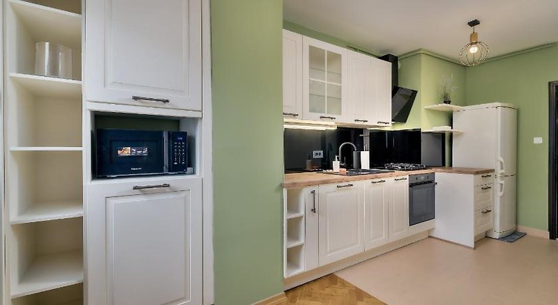 Meridien Luxury Apartments 4