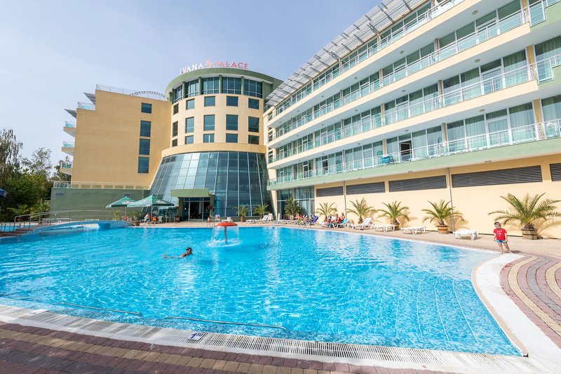 Ivana Palace 1