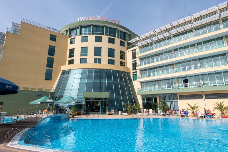 Ivana Palace 14