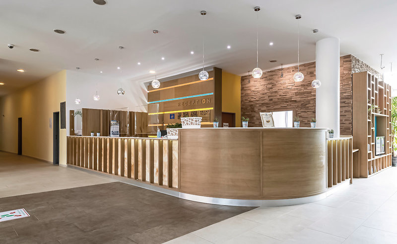 Hotel Ivana Palace 9