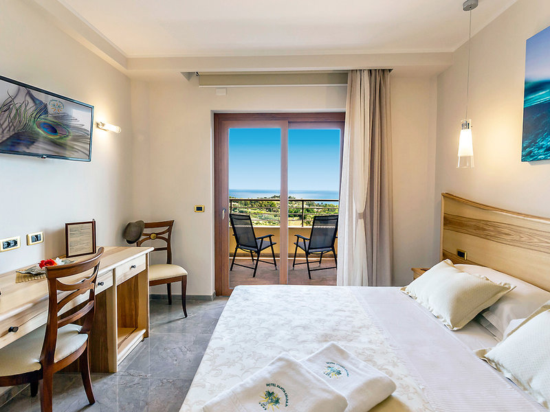 Hotel Santa Chiara 3