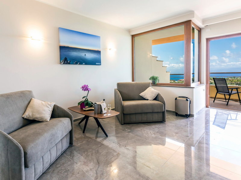 Hotel Santa Chiara 44