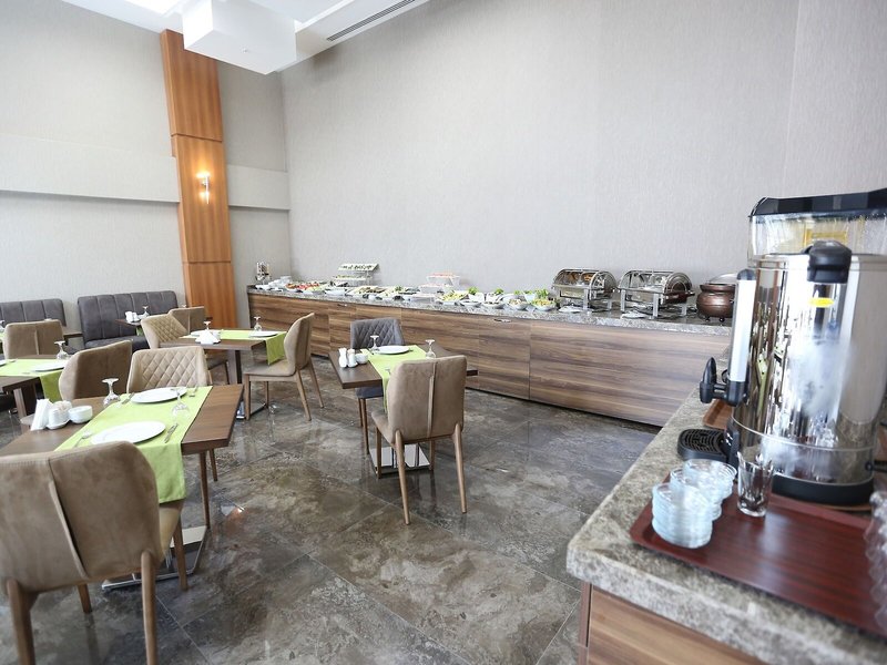 Elips Royal Hotel & Spa 19