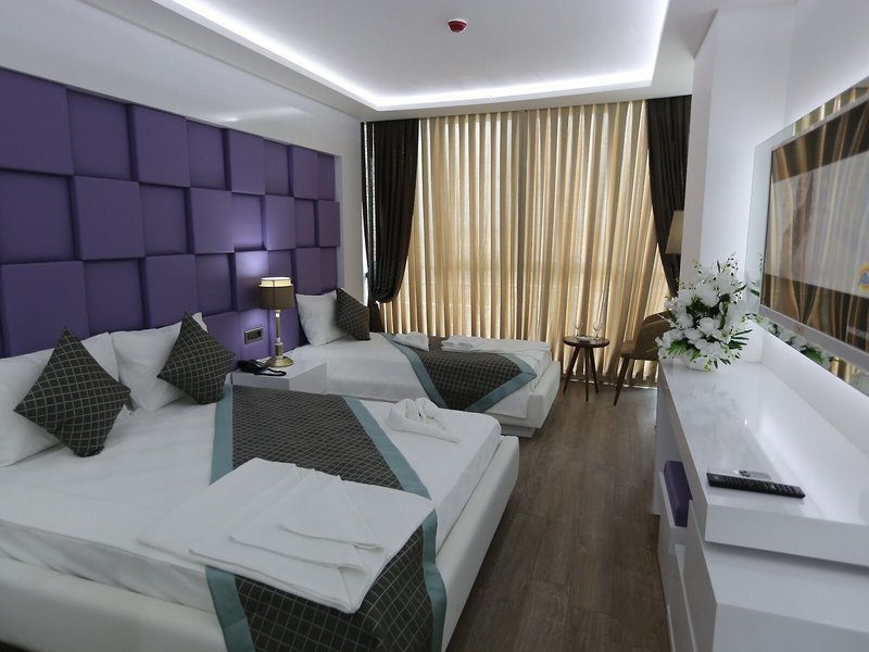Elips Royal Hotel & Spa 36