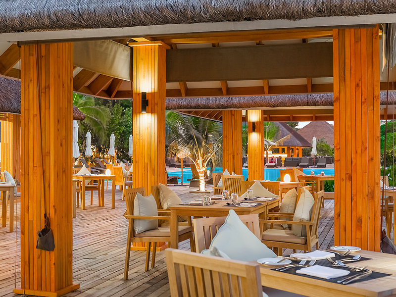 Kudafushi Resort & Spa 8