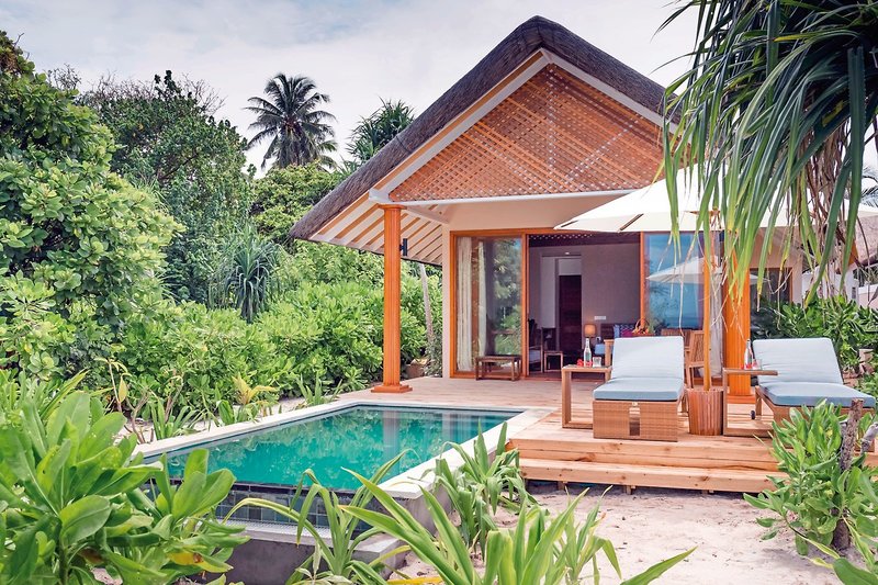 Kudafushi Resort & Spa 12