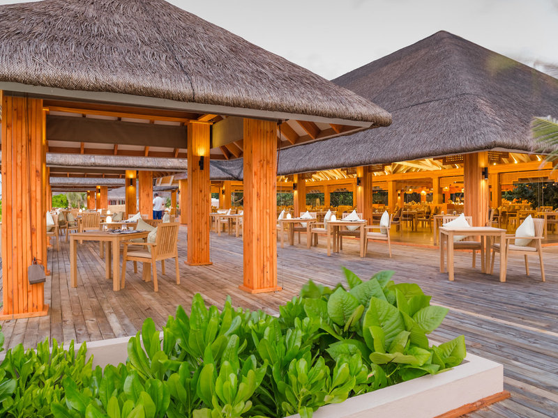 Kudafushi Resort & Spa 38