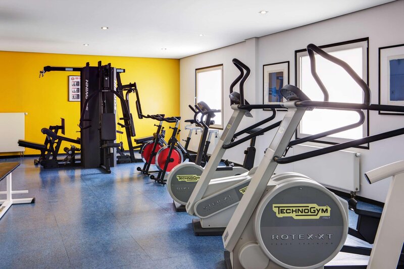 IntercityHotel Frankfurt Airport 7
