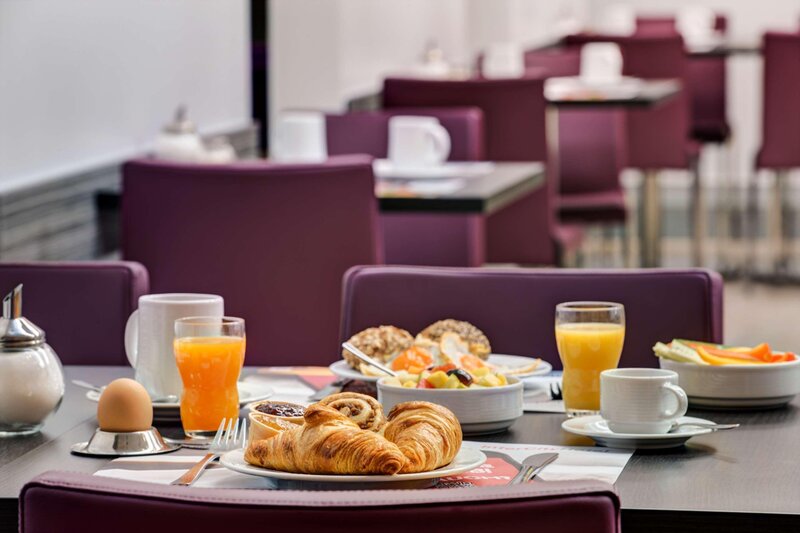 IntercityHotel Frankfurt Airport 22