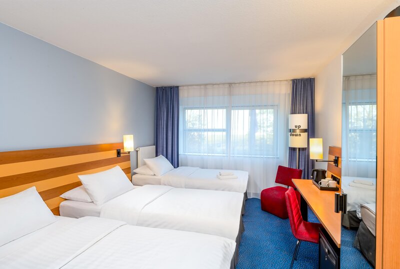 IntercityHotel Frankfurt Airport 24