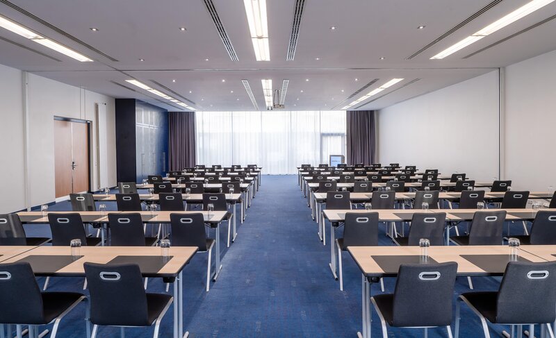 IntercityHotel Frankfurt Airport 32