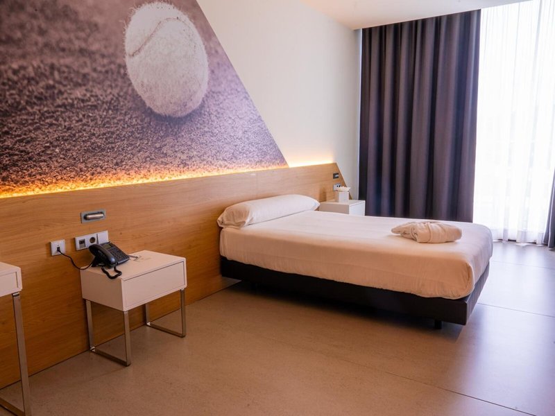 Rafa Nadal Sport Residence 35