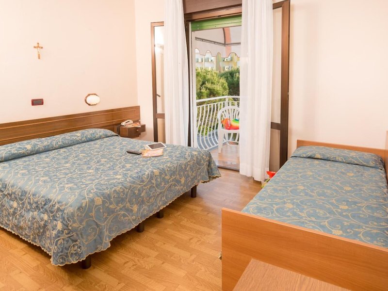 Hotel Trevi 2