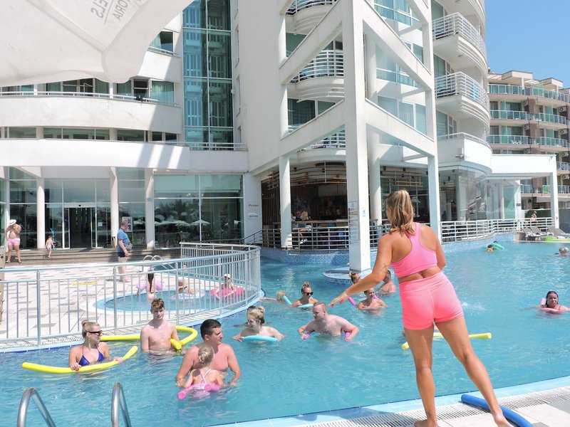 Effect Grand Victoria Hotel 13