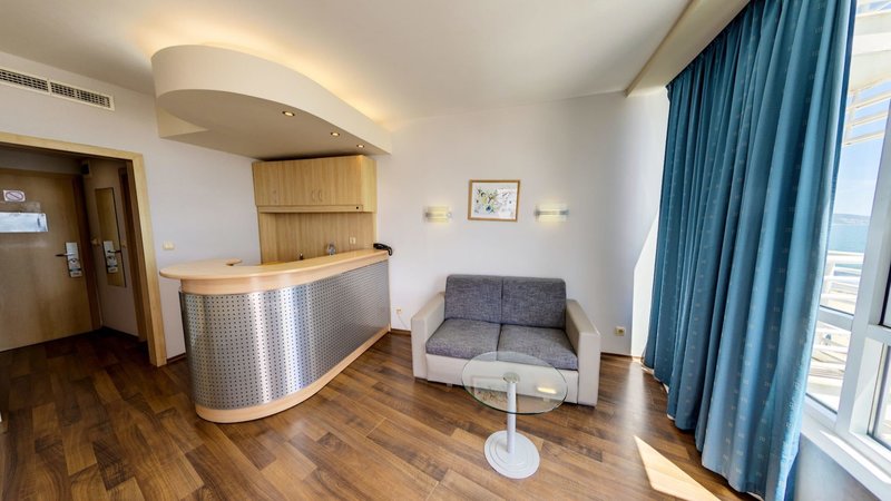 Effect Grand Victoria Hotel 18