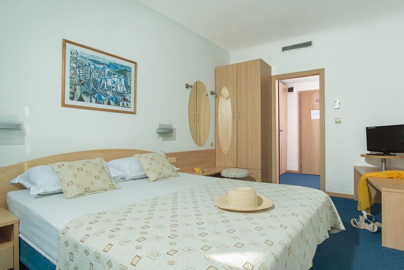 Effect Grand Victoria Hotel 22