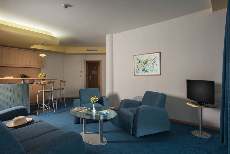 Effect Grand Victoria Hotel 27